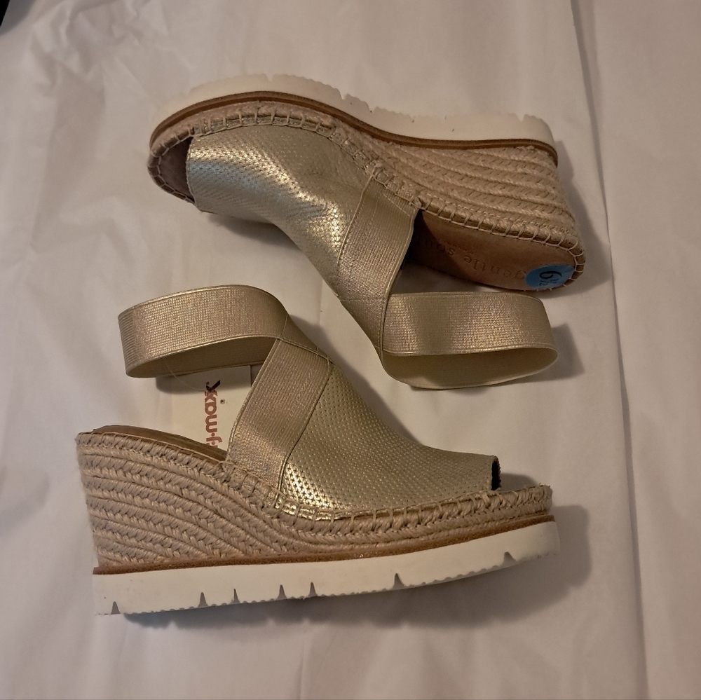 Gentle Souls Keneth Cole Crista Leather Spadrille Elastic Ankle Wedge Sandal 6.5